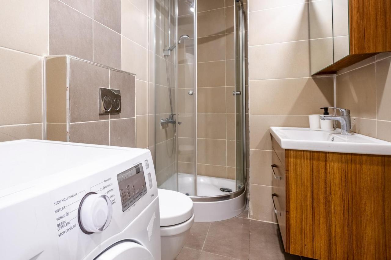 Central Flat With Sleek Interior In Sisli Istanbul Exterior photo